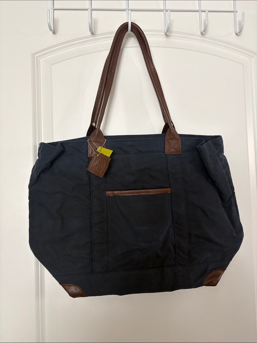 AU Essentials SailWax Canvas Zip Tote Bag Leather Straps & Trim USA Made NWT
